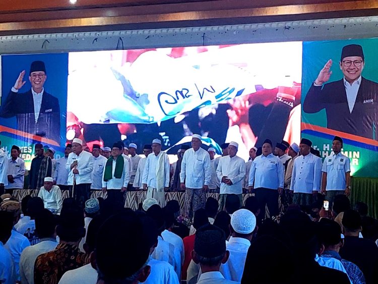 Ribuan Alumni Pondok Pesantren di Jawa Dukung AMIN