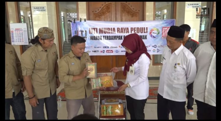 Jelang Ramadhan, IJTI Muria Raya Salurkan Bantuan ke Warga Terdampak Banjir