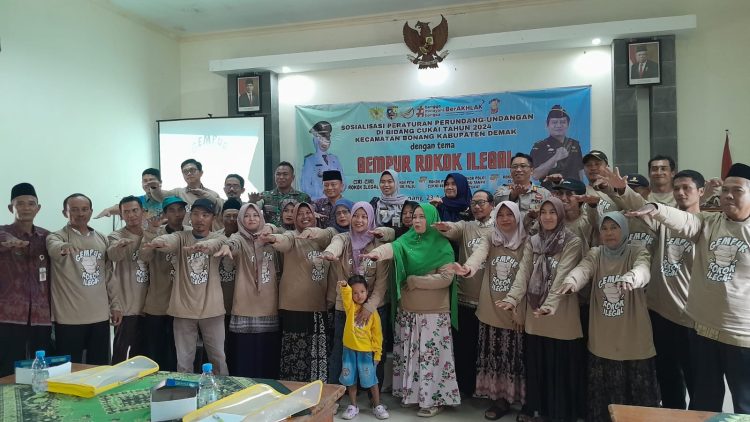 Bupati Demak Ajak Masyarakat Perangi Rokok Ilegal