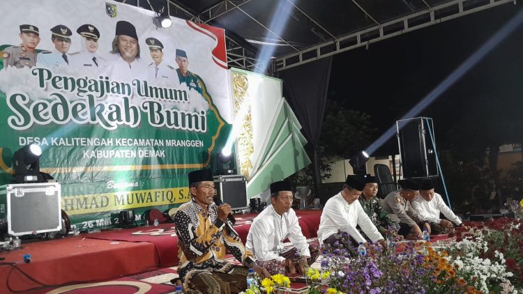 Sekda Demak Hadiri Pengajian Umum Dalam Rangka Sedekah Bumi