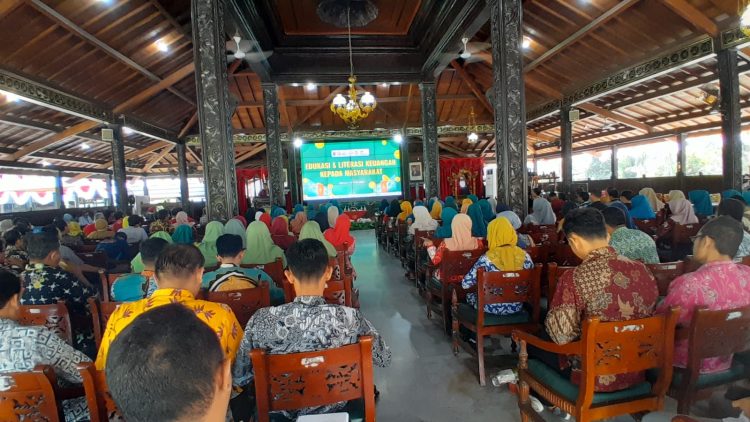 Gandeng OJK, Pemkab Demak Gelar Edukasi dan Literasi Keuangan Kepada Masyarakat