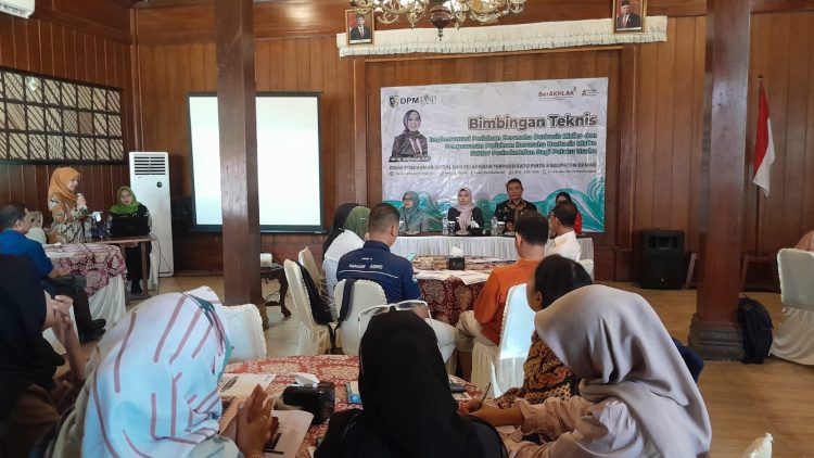 35 Pelaku Usaha Sektor Perindustrian di Demak Ikuti Bimtek
