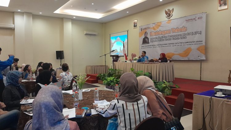 DPMPTSP Demak Gelar Bimtek Laporan Kegiatan Penanaman Modal