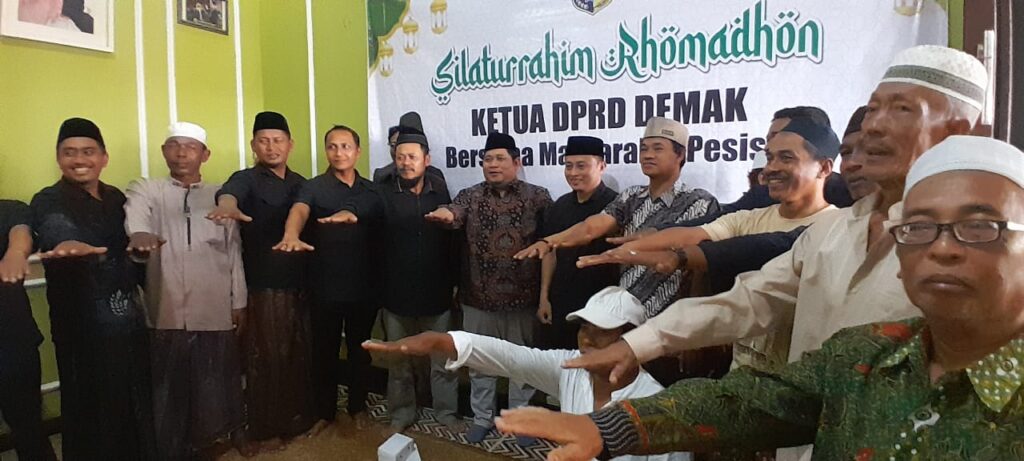 <p> <img src="matapadma.jpg" alt=""> <strong>Matapadma:</strong> ... </p>