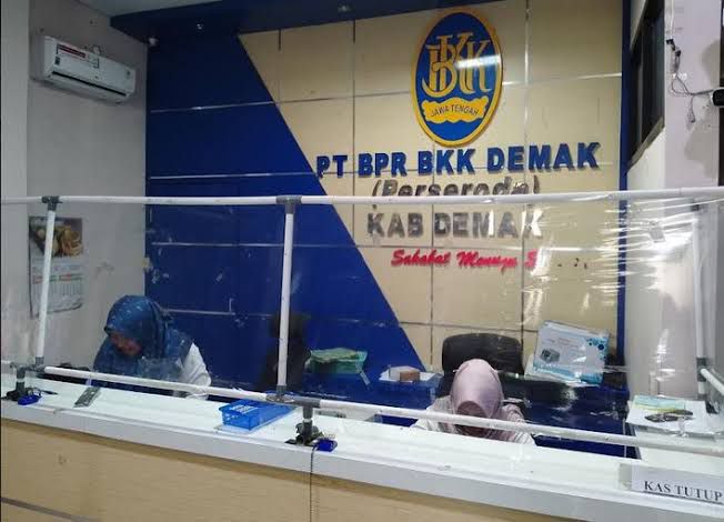 <p> <img src="matapadma.jpg" alt=""> <strong>Matapadma:</strong> ... </p>