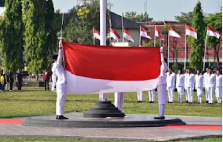 Pemkab Demak Gelar Upacara Detik-Detik Proklamasi HUT ke-80 RI di Alun-Alun 