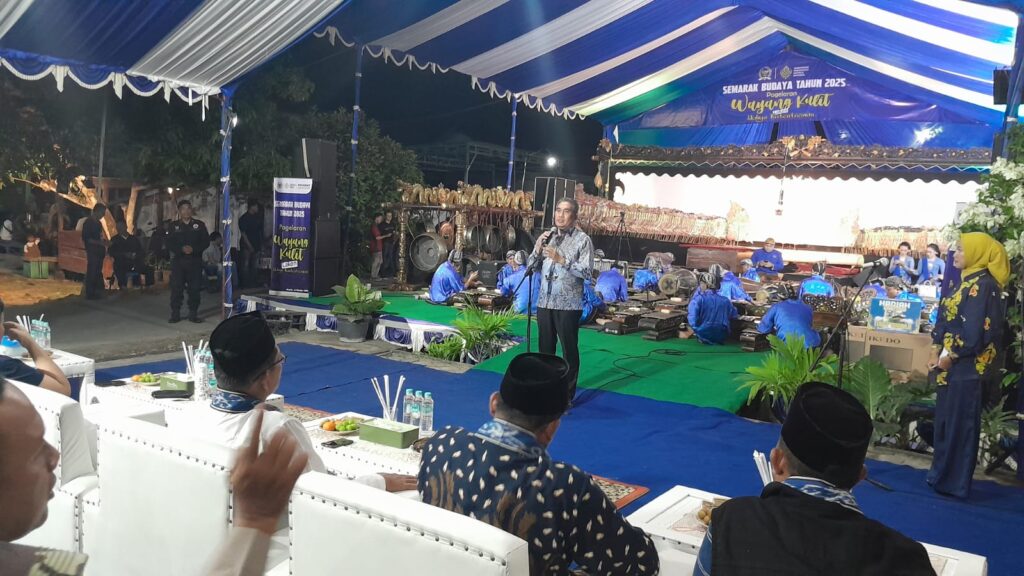 <p> <img src="matapadma.jpg" alt=""> <strong>Matapadma:</strong> ... </p>