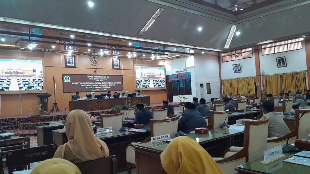 <p> <img src="matapadma.jpg" alt=""> <strong>Matapadma:</strong> ... </p>