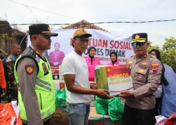 Bantu Warga Terdampak Banjir, Polres Demak Distribusikan 200 Paket Sembako