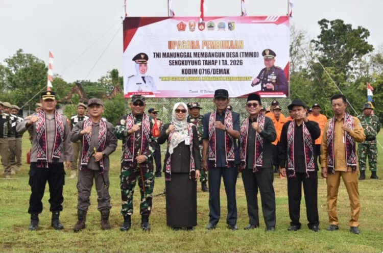 Bupati Demak Resmi Buka TMMD Sengkuyung Tahap I Tahun Anggaran 2026