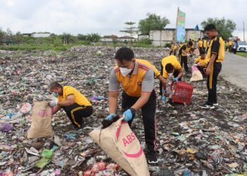Pemdes Cabean Lakukan Pembenahan TPS Cabean Timur Secara Berkala