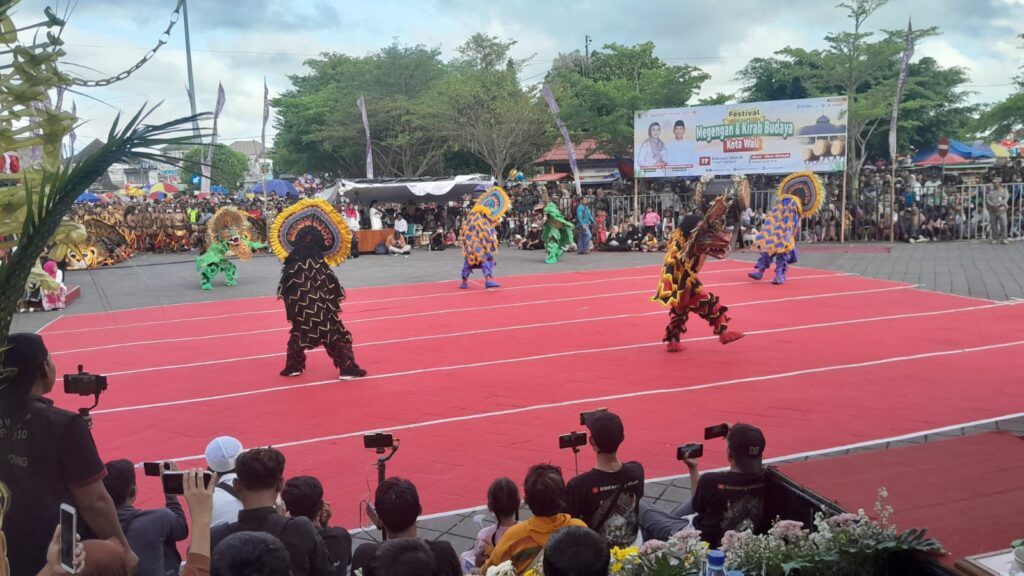 <p> <img src="matapadma.jpg" alt=""> <strong>Matapadma:</strong> ... </p>