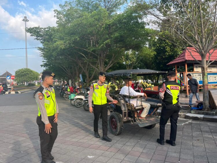 Polres Demak Siagakan Ratusan Personel Amankan Obyek Wisata dan Pusat Keramaian saat Libur Lebaran