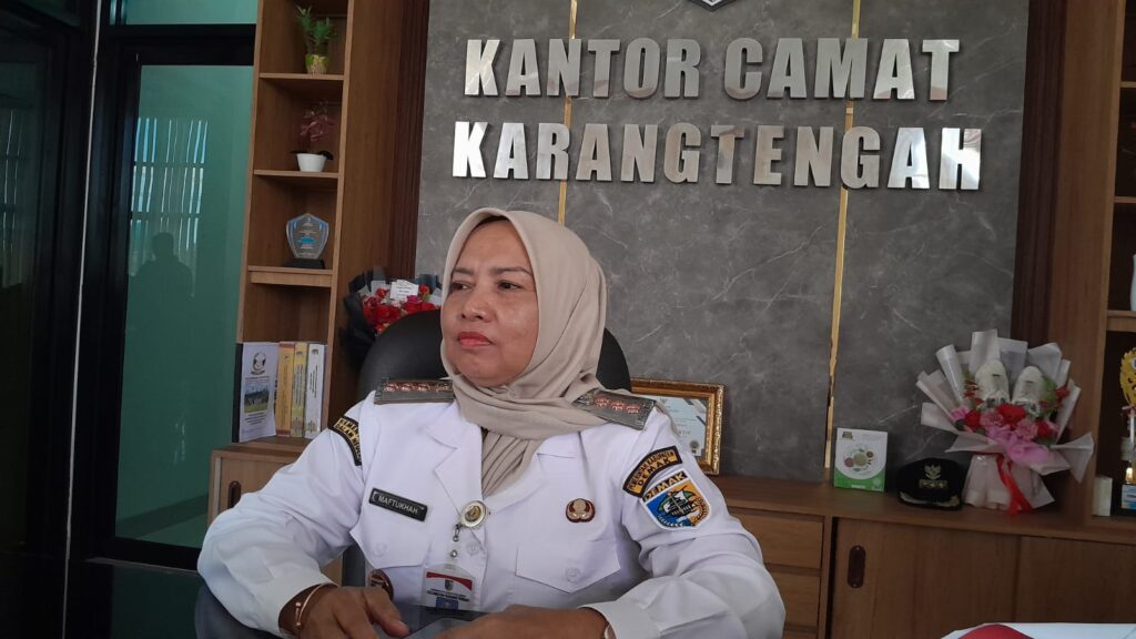 <p> <img src="matapadma.jpg" alt=""> <strong>Matapadma:</strong> ... </p>