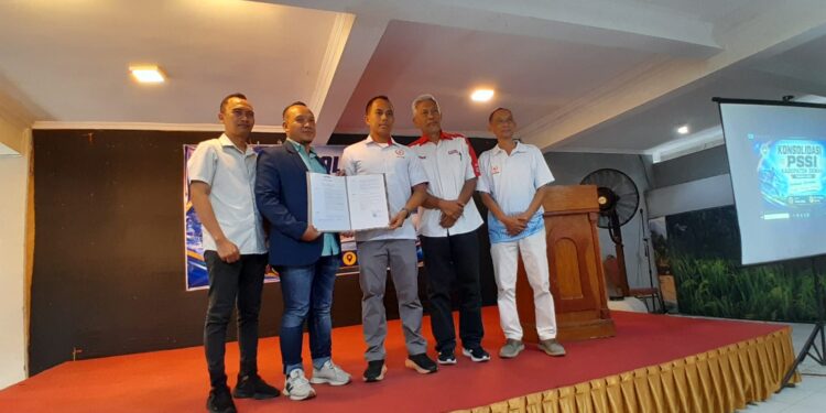 Haris Kurniawan Resmi Jadi PLT Ketua PSSI Demak, Fokus Siapkan Porprov 2026