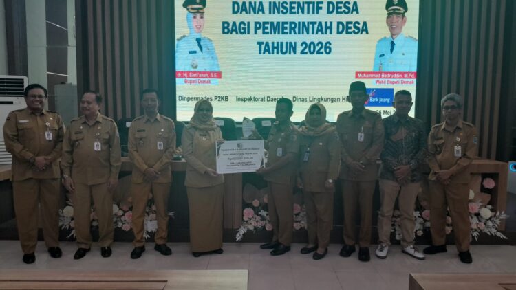 Pemkab Demak Salurkan Dana Insentif Rp150 Juta untuk 14 Desa Berkinerja Terbaik