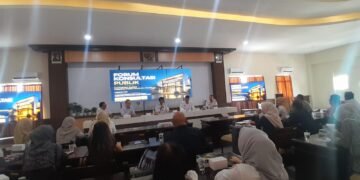 bupati eisti anah