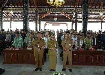 Bupati Eisti’anah: Guru Madin, TPQ, dan Ponpes Tetap Jadi Perhatian di Tengah Efisiensi Anggaran