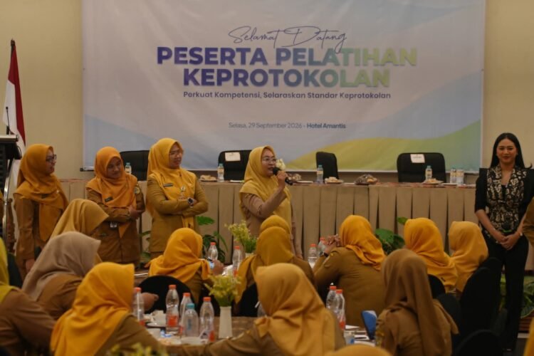 Bupati Eisti’anah: Protokol Tak Cukup Paham Aturan, Harus Sigap di Lapangan
