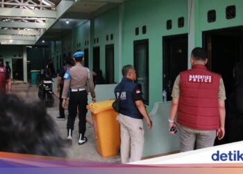 tes urine di Puncak