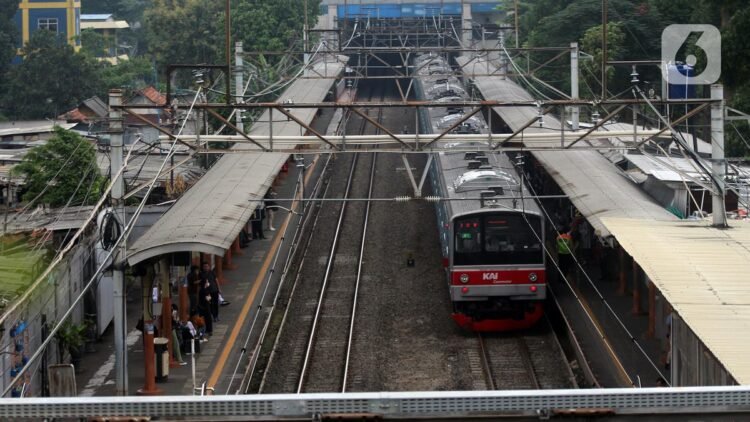 perjalanan KRL
