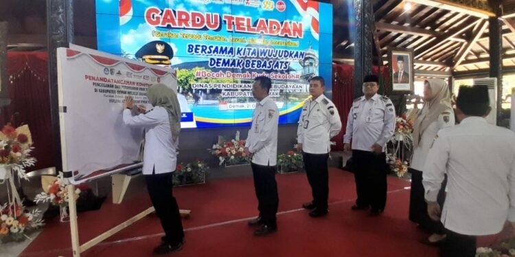 Atasi 6.353 Anak Tidak Sekolah, Pemkab Demak Canangkan Gardu Teladan